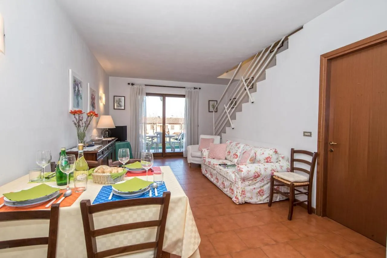 Residence Edera 18 By Wonderful Italy Polpenazze del Garda 0*,