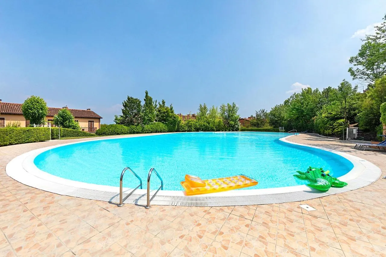 Residence Edera 18 By Wonderful Italy Polpenazze del Garda Itália